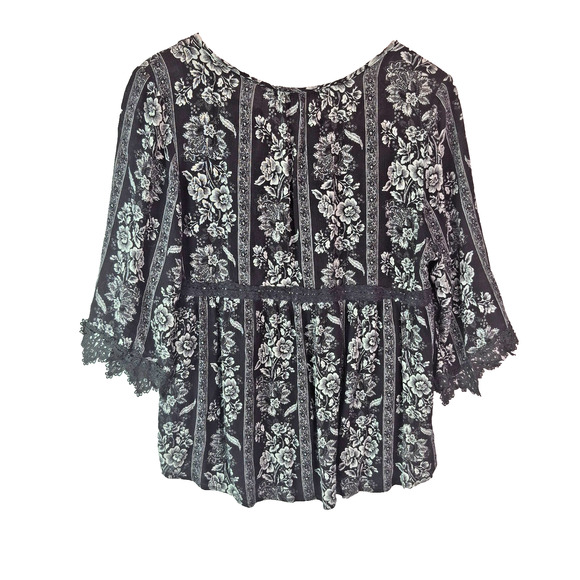 Hazel Jacqueline Boho Tunic Top – Size Large – Black White Floral Crochet Stitch - Picture 2 of 10